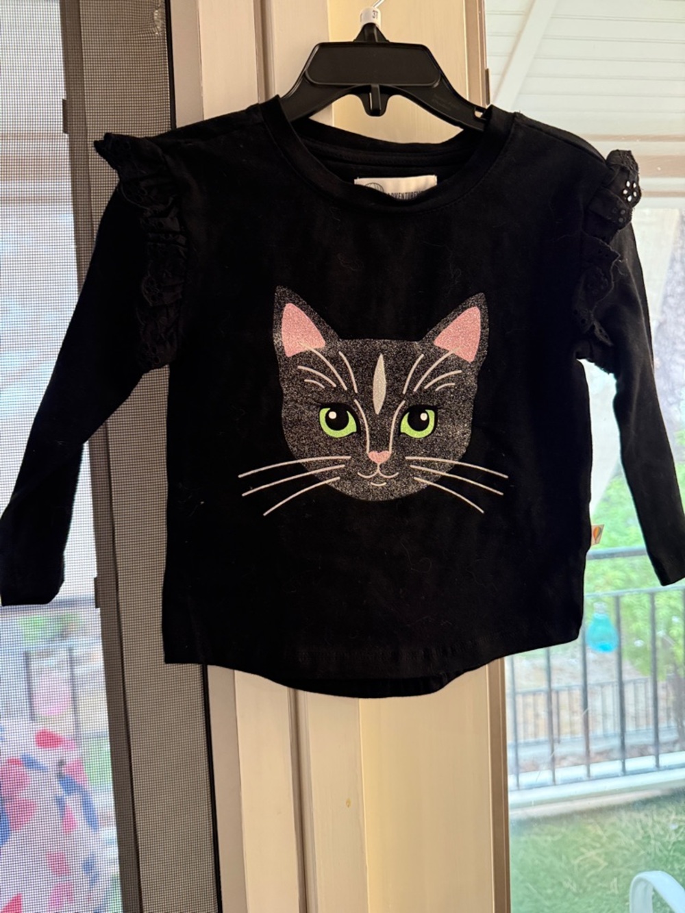 Girls' Black Long-Sleeve Cat Face Tee